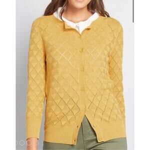 Modcloth textured transformation yellow cardigan size XXS button up new